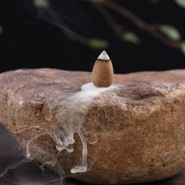 Box Incense Natural Cones Benzaiten - Imagem 3