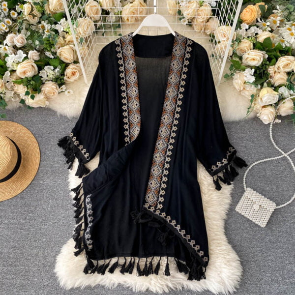 Boho Chic Kimono with Ethnic Detail - Imagem 6