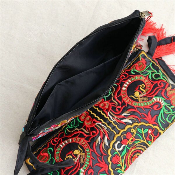 Boho Chic Embroidered Clutch Wallet - Imagem 8