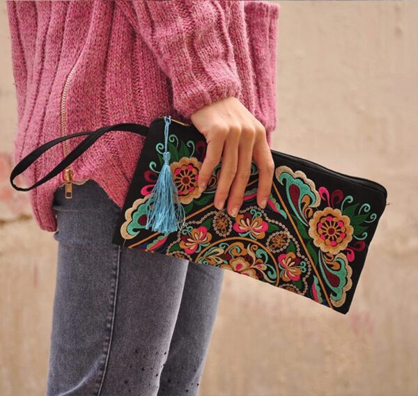 Boho Chic Embroidered Clutch Wallet - Imagem 4